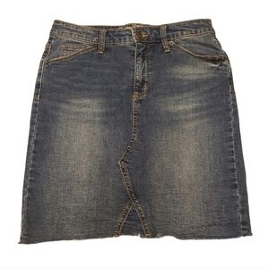 Denim Raw Hem Mini Skirt Sixe 8